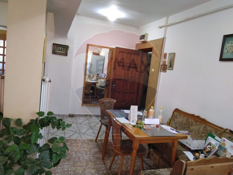 4 room Apartment for sale, Micro 5 area