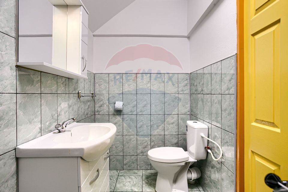 Casă renovată modern cu 3 camere de vânzare Frumușeni Arad