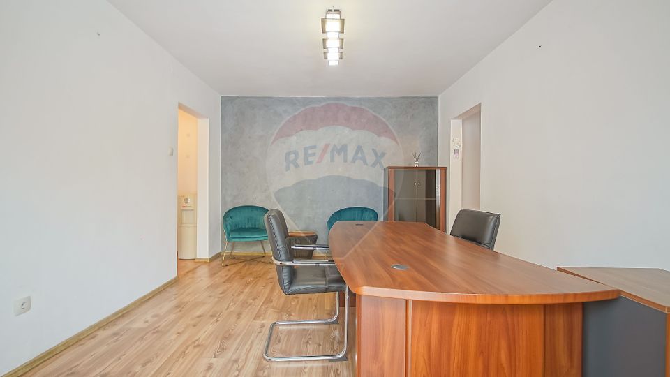 SPATIU 40 MP UTILI CU VAD | BULEVARDUL ALEXANDRU VLAHUTA NR. 21 |