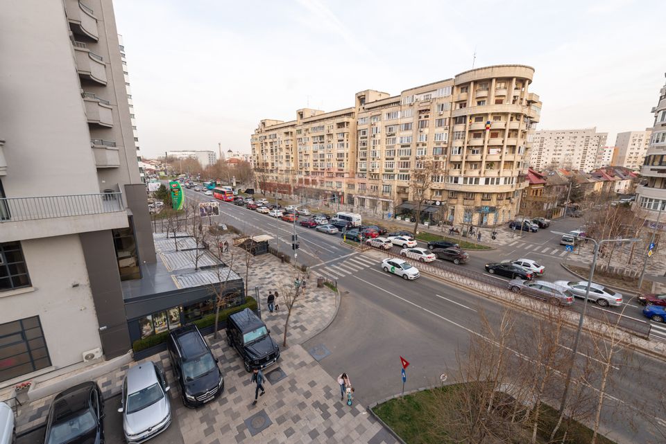 3 room apartment for rent, detached, Decebal