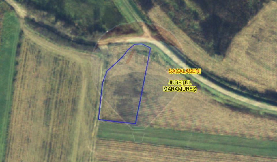 Land 3,600sqm Sacalaseni / Strada Râului