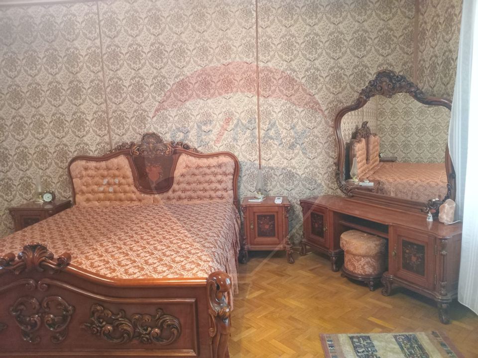 6 room House / Villa for sale, Ultracentral area