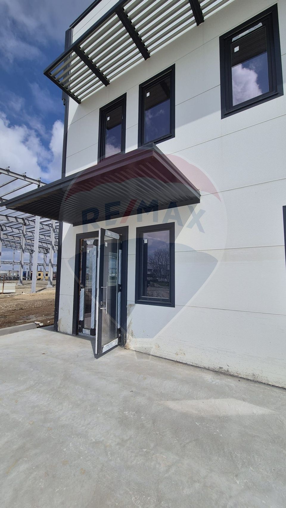 2,645sq.m Industrial Space for rent