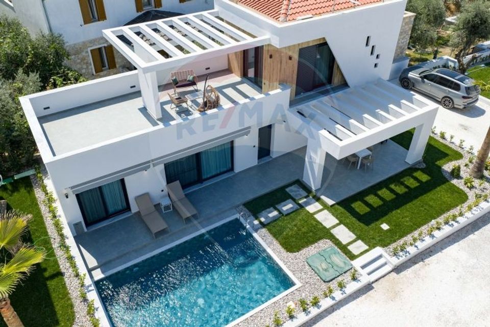 PROPRIETATE IN GRECIA - case, apartramente