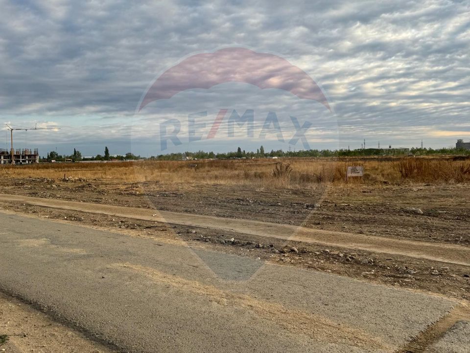 Land 9,400sqm Strada Gura solcii