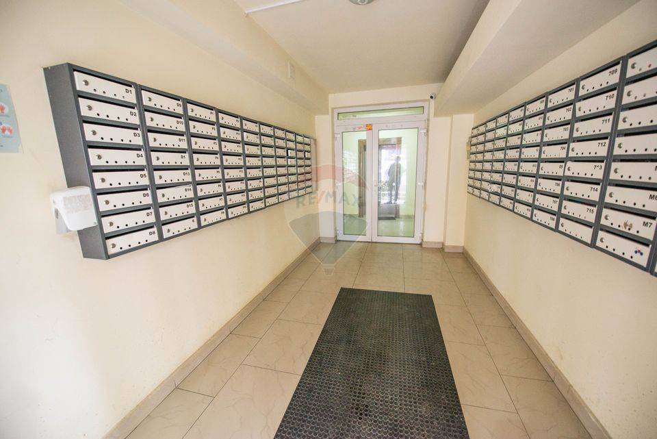 Apartament 69 mpu, cu 3 camere, de vanzare,  zona  Militari