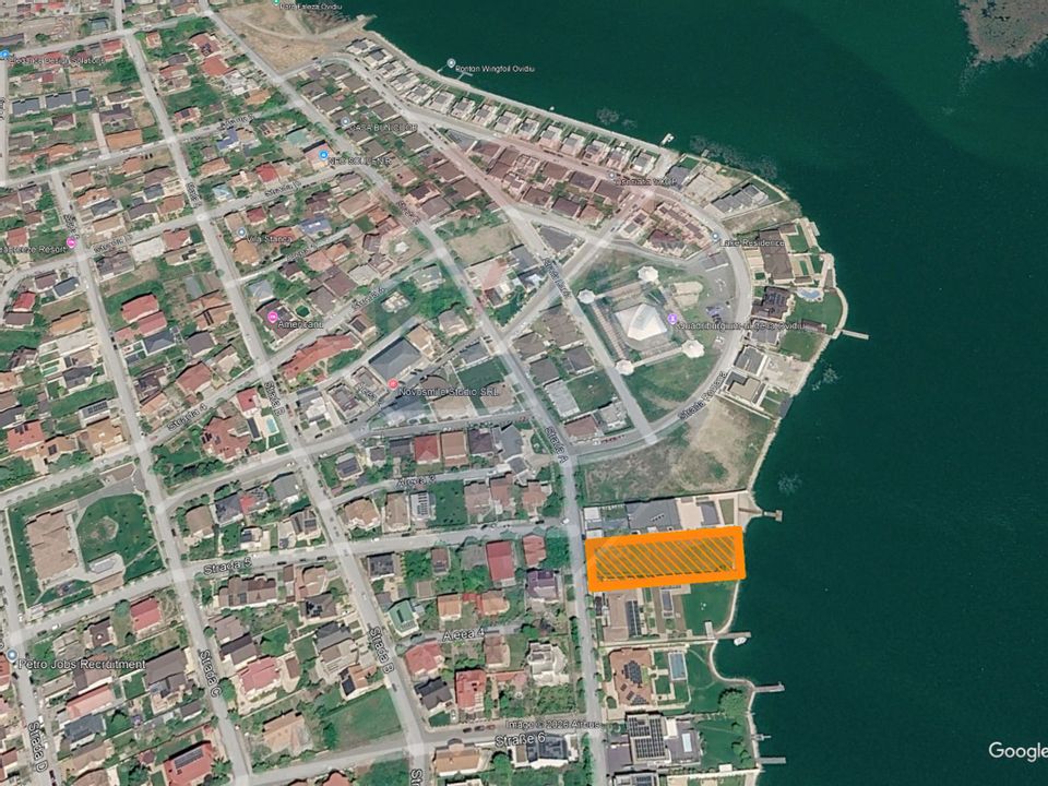 Land 1,784sqm Ovidiu / Strada A