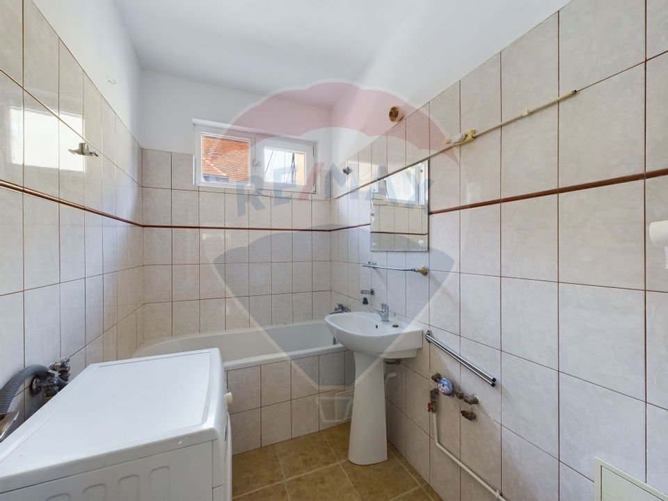 Apartament cu 3 camere zona Cismigiu