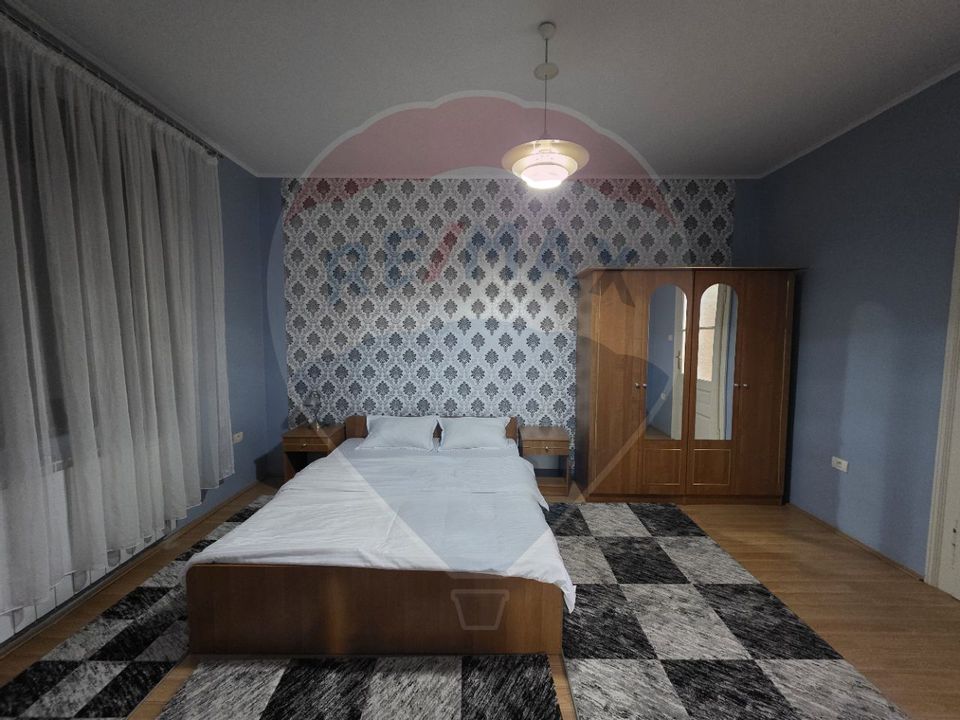 Inchiriere casă cu terasa si curte zona Piata Mica Spitalul Judetean