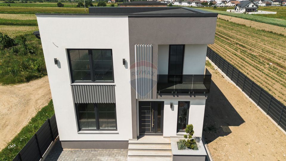 Casă  de vanzare in Radauti pe str Horodnicului