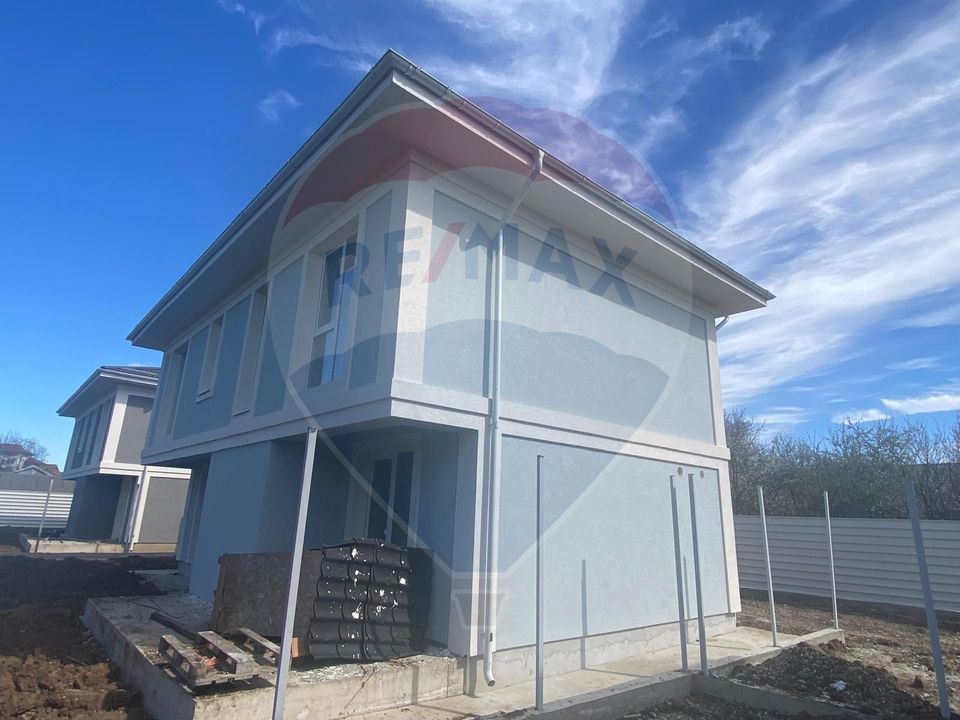 4 room House / Villa for sale, Nord area