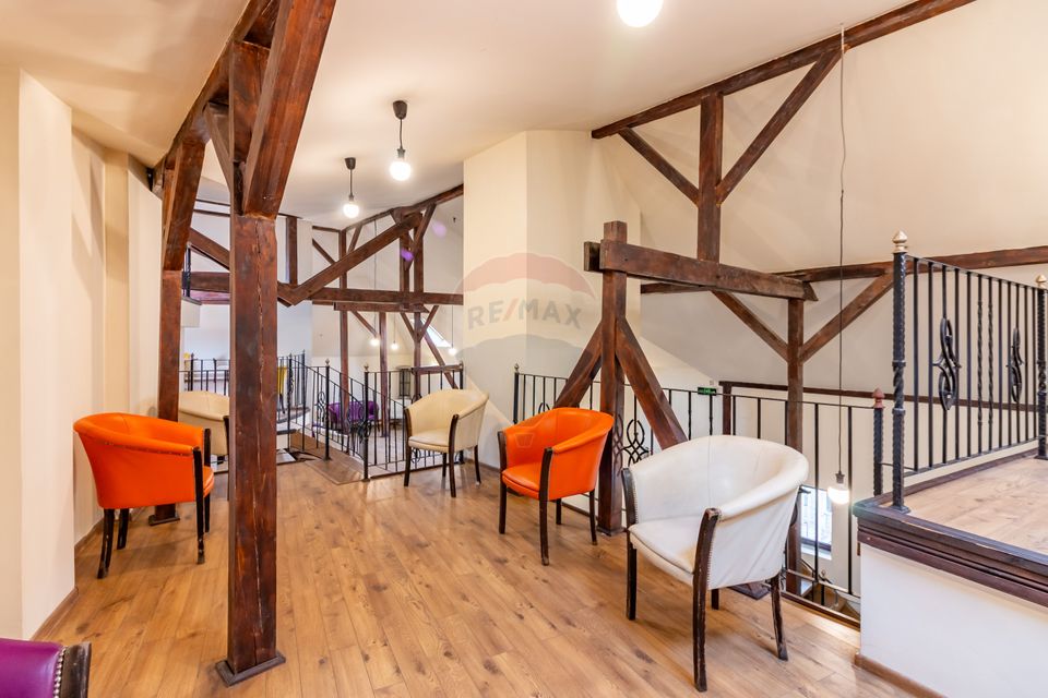 259sq.m Office Space for rent, P-ta Sfanta Vineri area