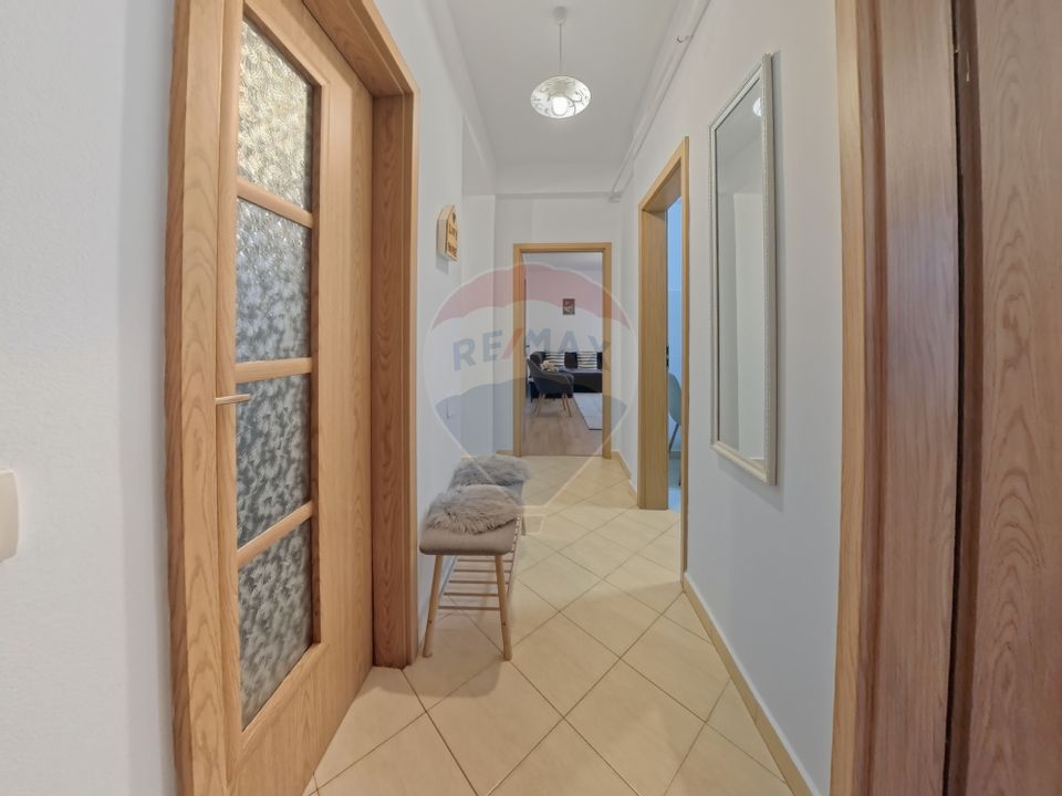 Apartament cu 3 camere de inchiriat pe strada Nufarului