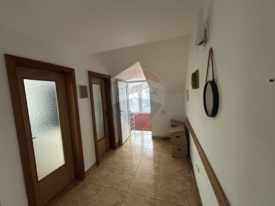 90sq.m Commercial Space for rent, Independentei area