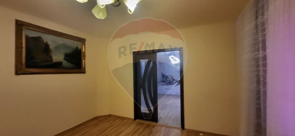 4 room House / Villa for sale, Aradul Nou area