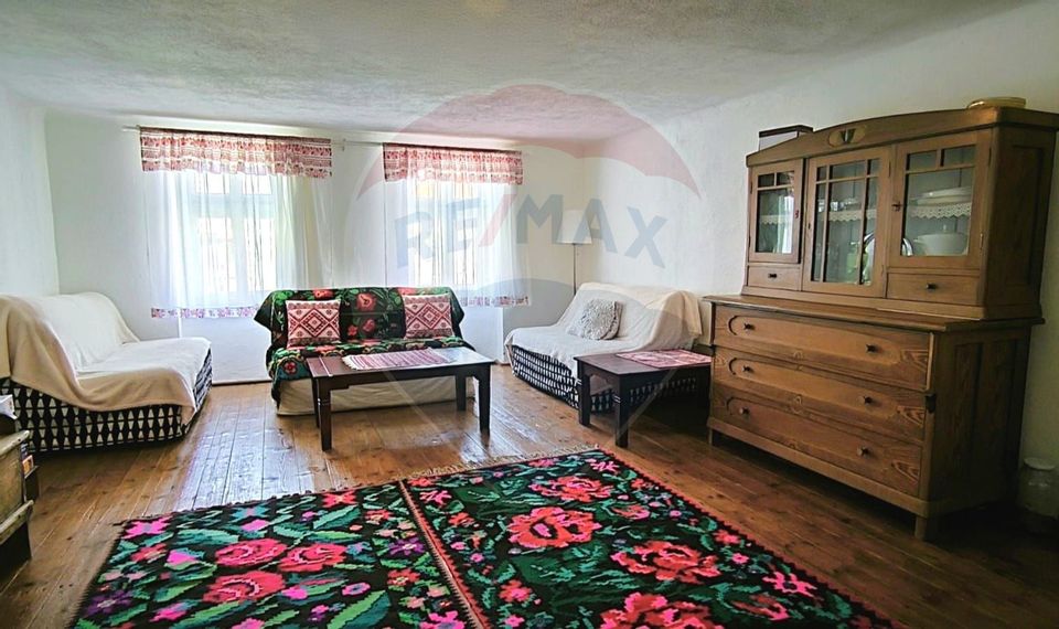 4 room House / Villa for sale