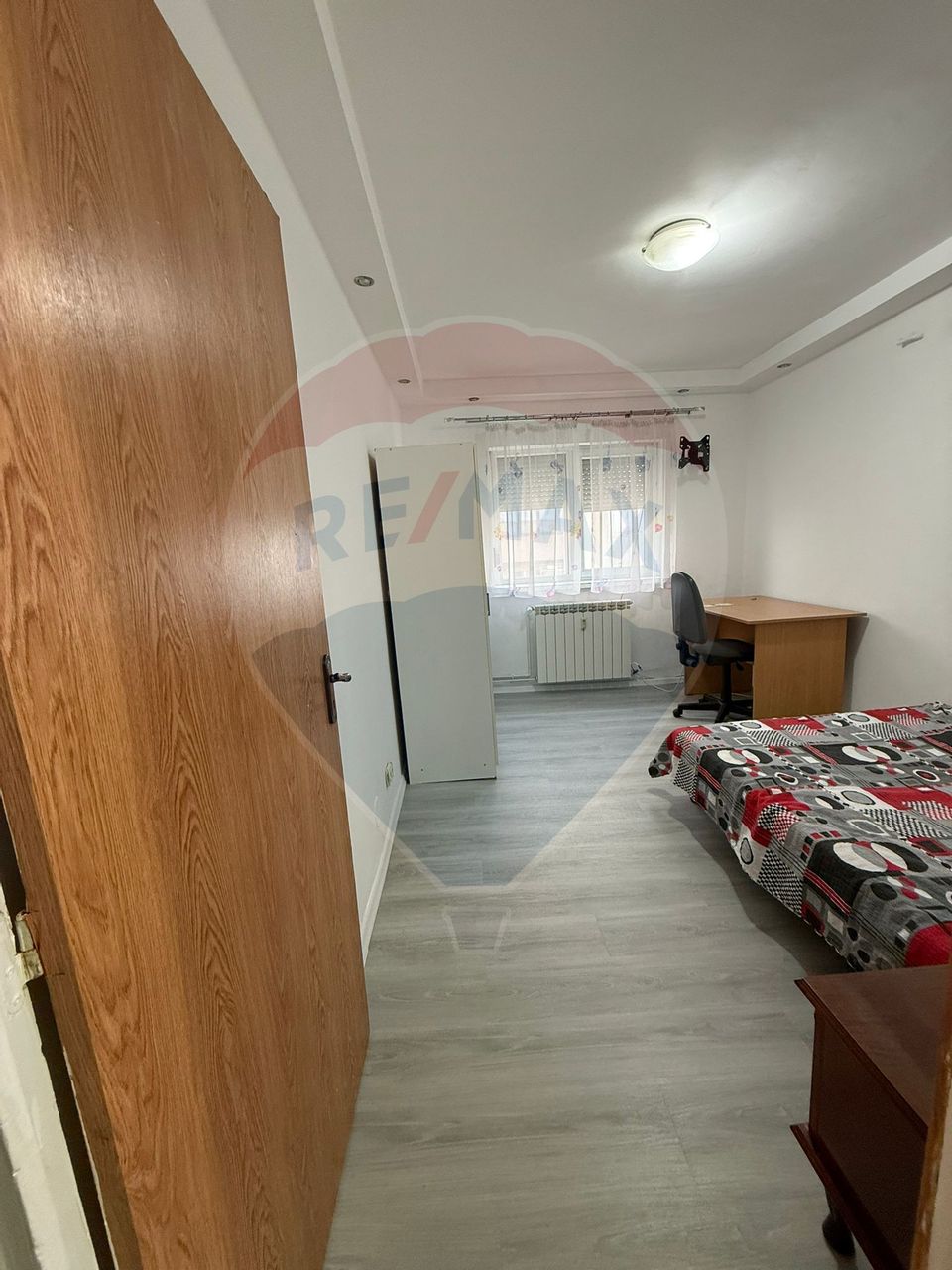 3 room Apartment for rent, Lapus Arges area