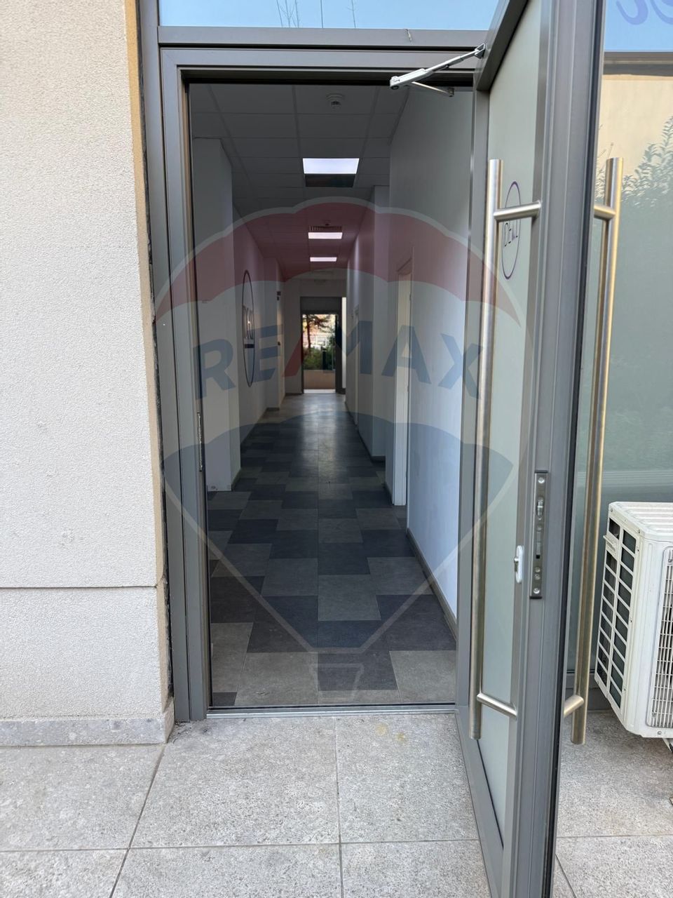 De vanzare | Spatiu comercial 92 mp | Strada Vasile Lascăr