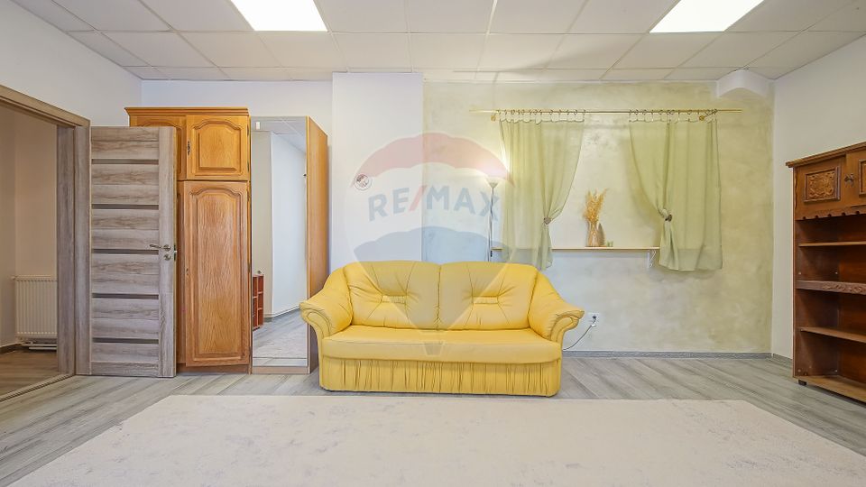 Apartament la casă cu curte proprie | Timișu de Jos | Comision 0