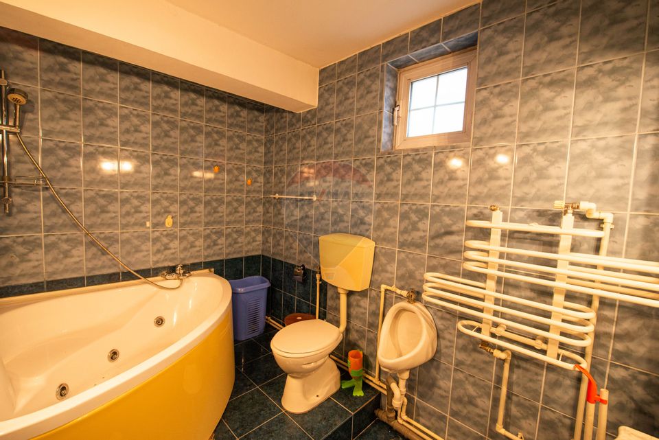 6 room House / Villa for sale, Central area