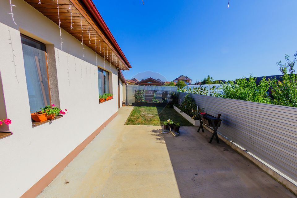 4 room House / Villa for sale