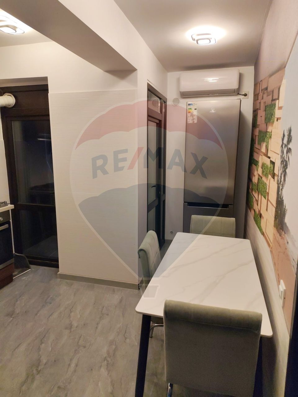 2 room Apartment for rent, 1 Mai area