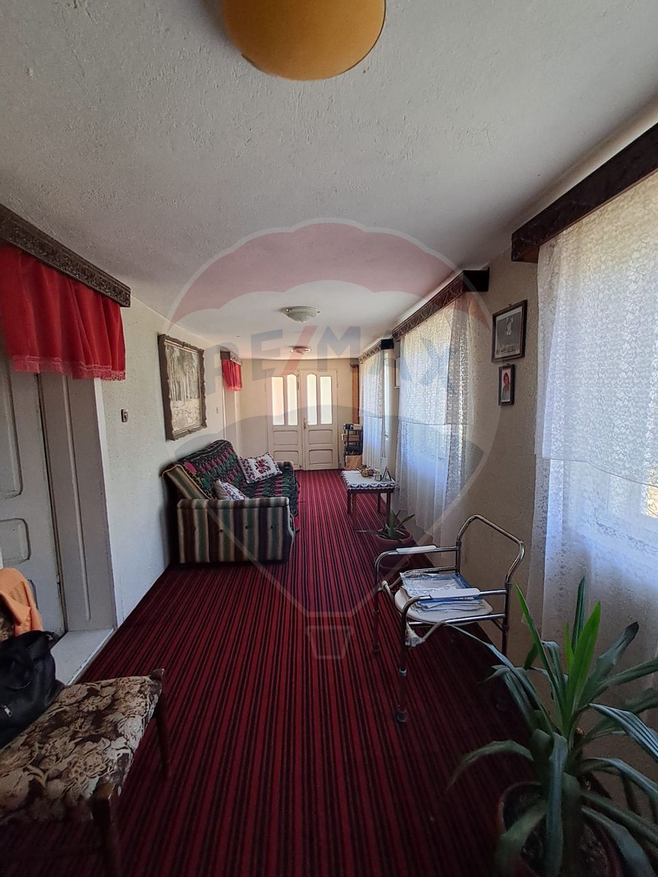 Casă / Vilă cu 4 camere de vânzare in Fratostita Dolj