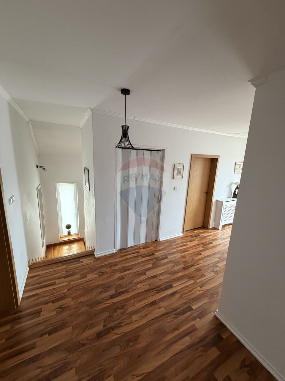 5 room House / Villa for sale