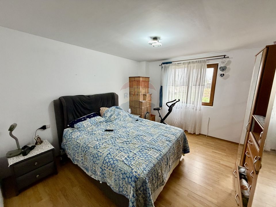 Casă / Vilă cu 4 camere Vanatori