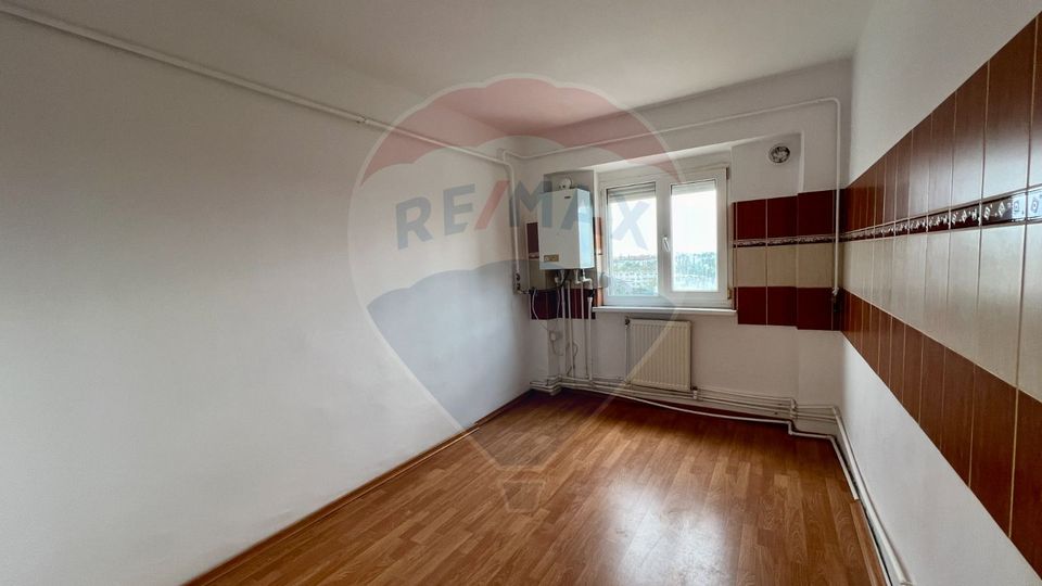 De vanzare apartament cu vedere panoramica, decomandat 3 camere Braila