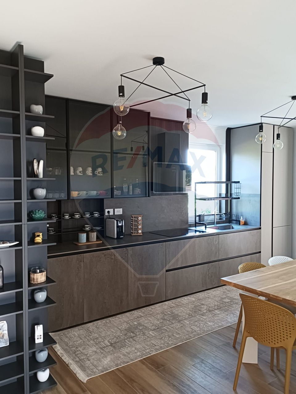 Casă / Vilă de vânzare pe str Mihai Pitei nr22 Radauti