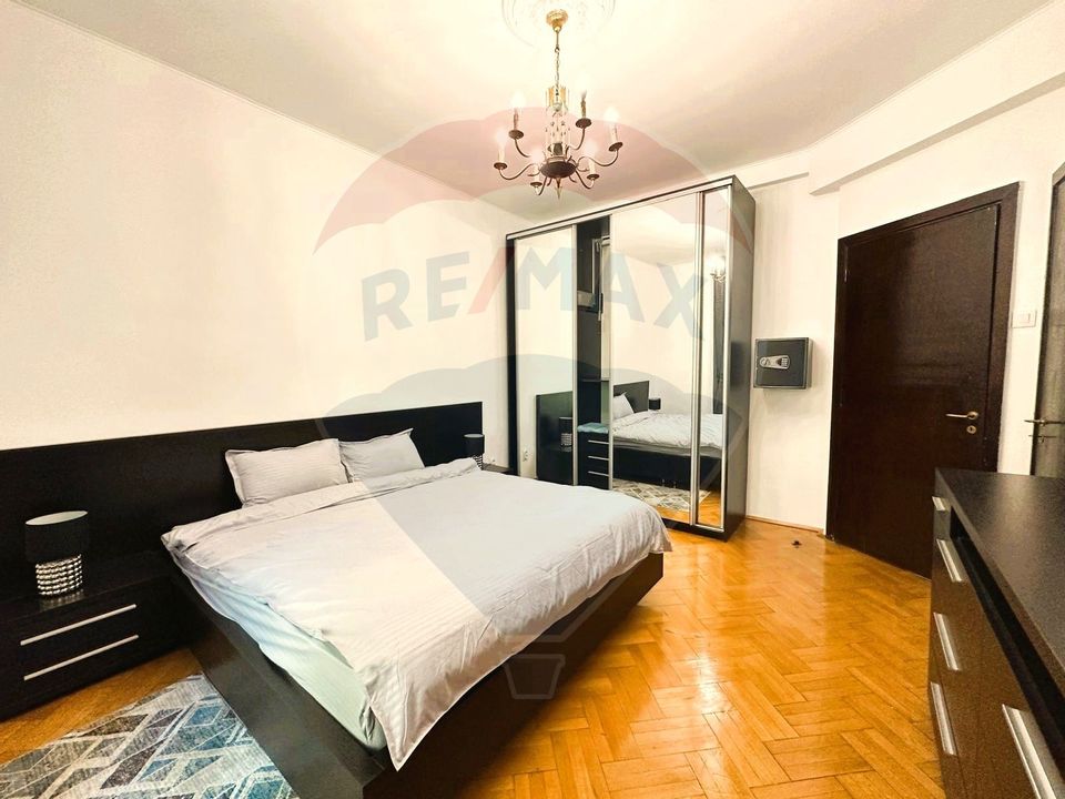 5 room Apartment for rent, Universitate area