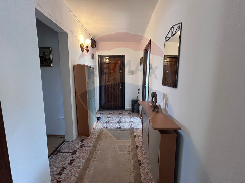 3 room Apartment for sale, Turnisor area