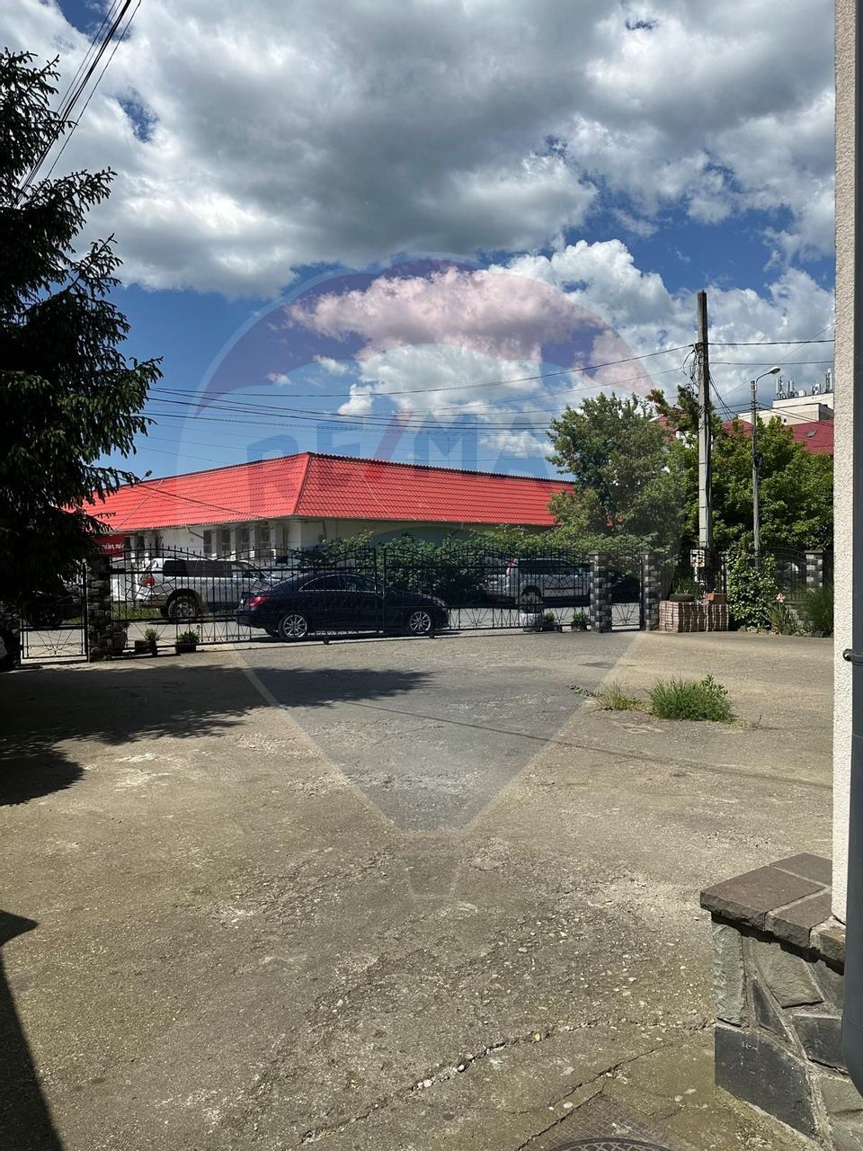 Spațiu / birouri în suprafață de 1200 / 1300 mp teren Central BM