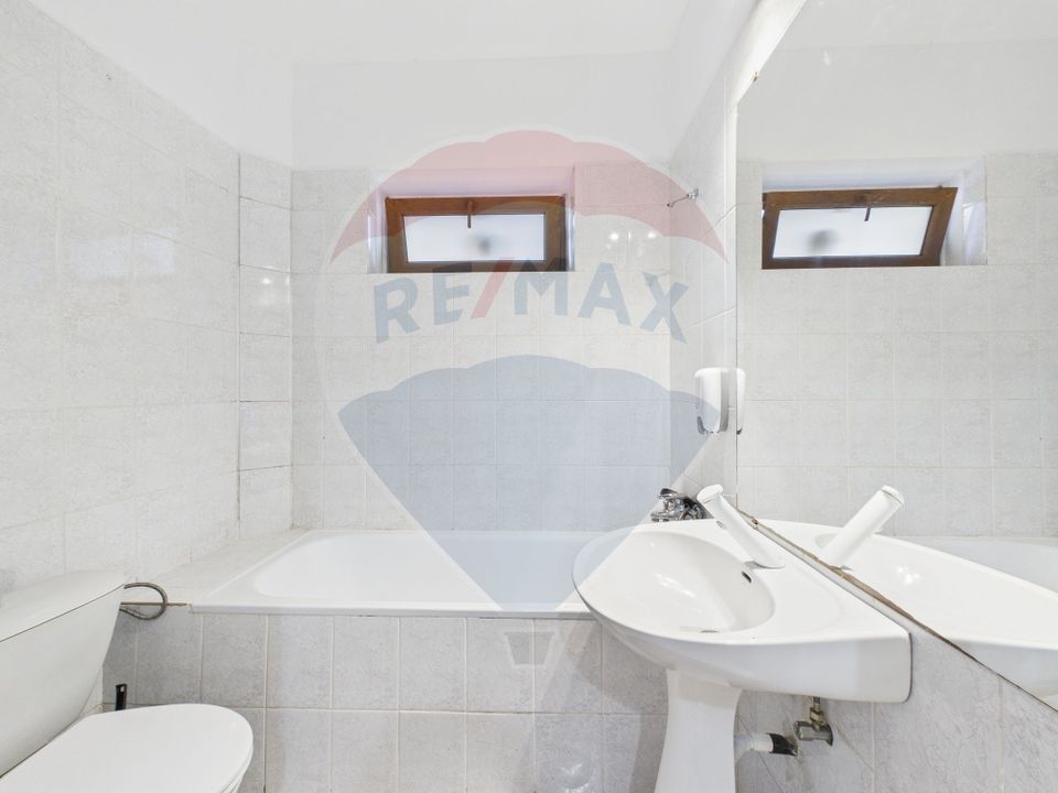 Casă / Vilă cocheta cu 3 camere - de vanzare - zona Basarab