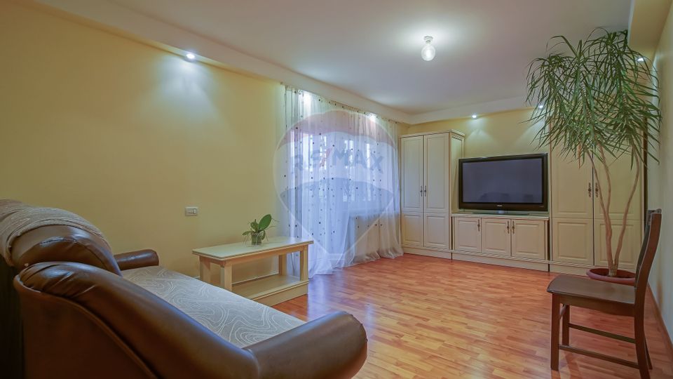 2 room Apartment for rent, Uzina 2 area