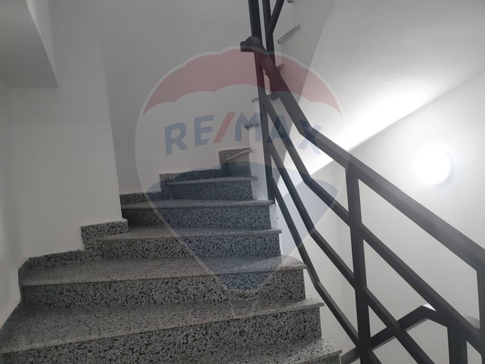 3 room Apartment for sale, Fundeni area