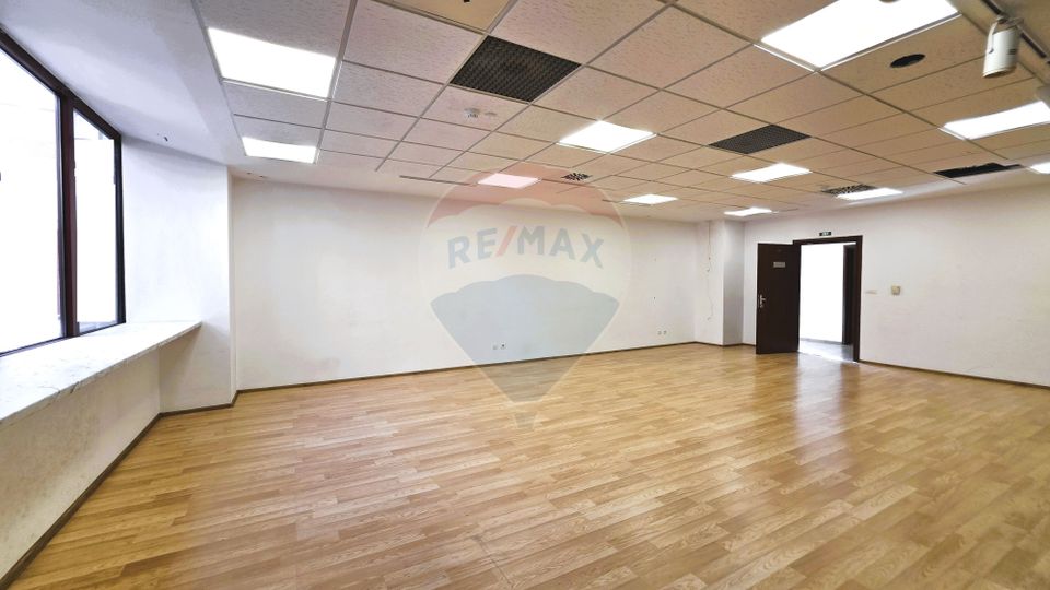 Închiriere birou in Brașov, 60 mp open-se pe Bulevardul Vlahuță