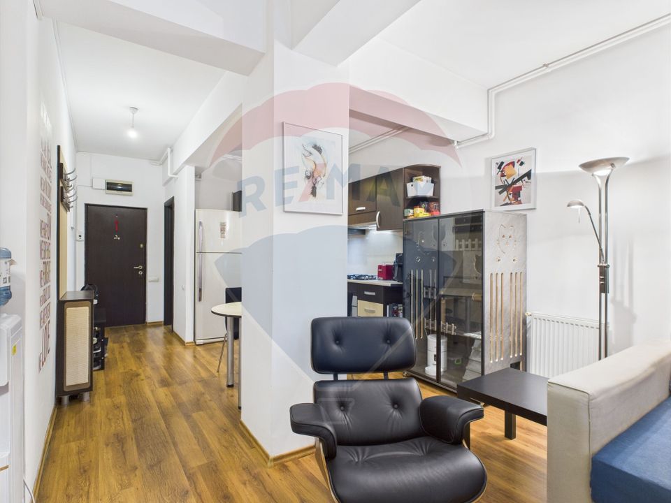 Apartament cu 2 camere de vânzare în zona Giulesti