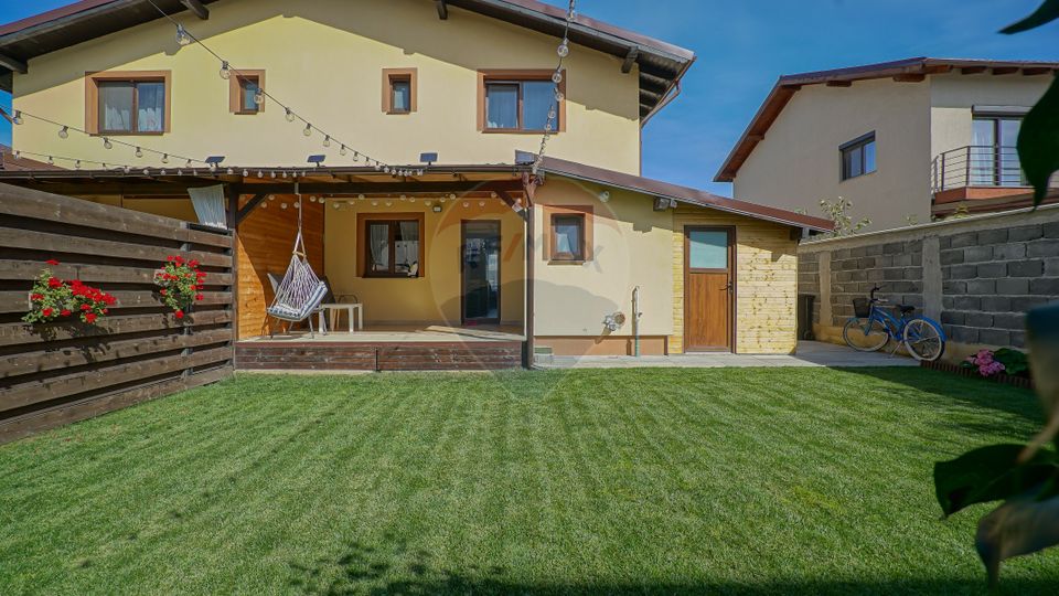 4 room House / Villa for sale