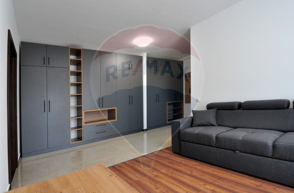 2 room Apartment for rent, Semicentral area