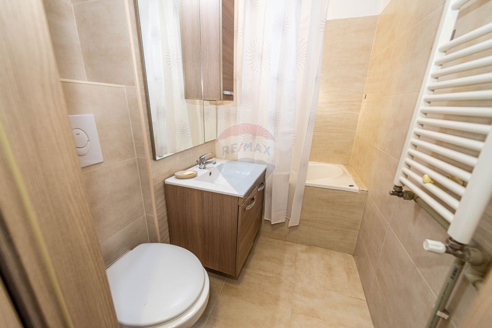 2-room apartment for rent, Victoriei Square