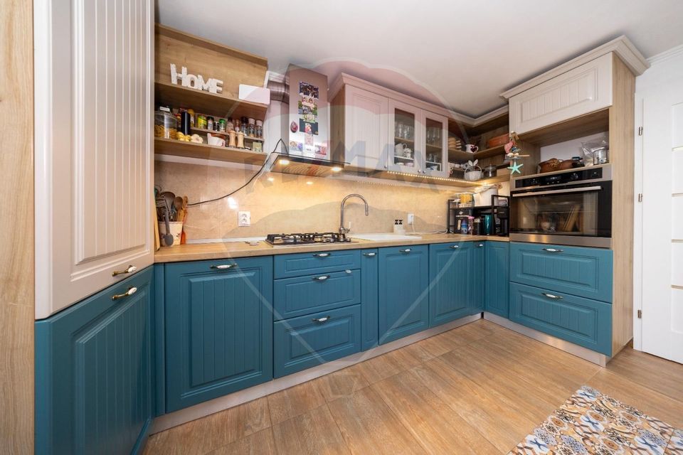 4 room House / Villa for sale