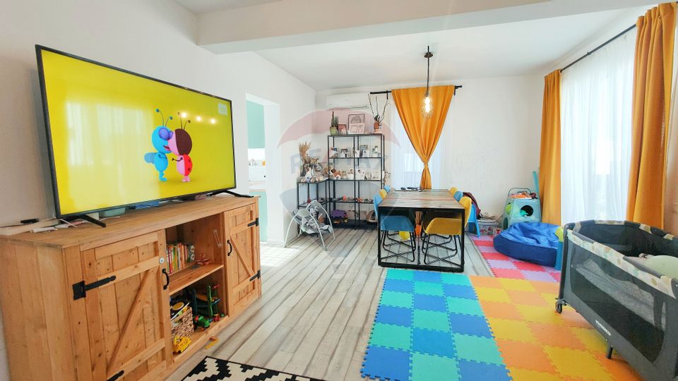 4 room House / Villa for sale