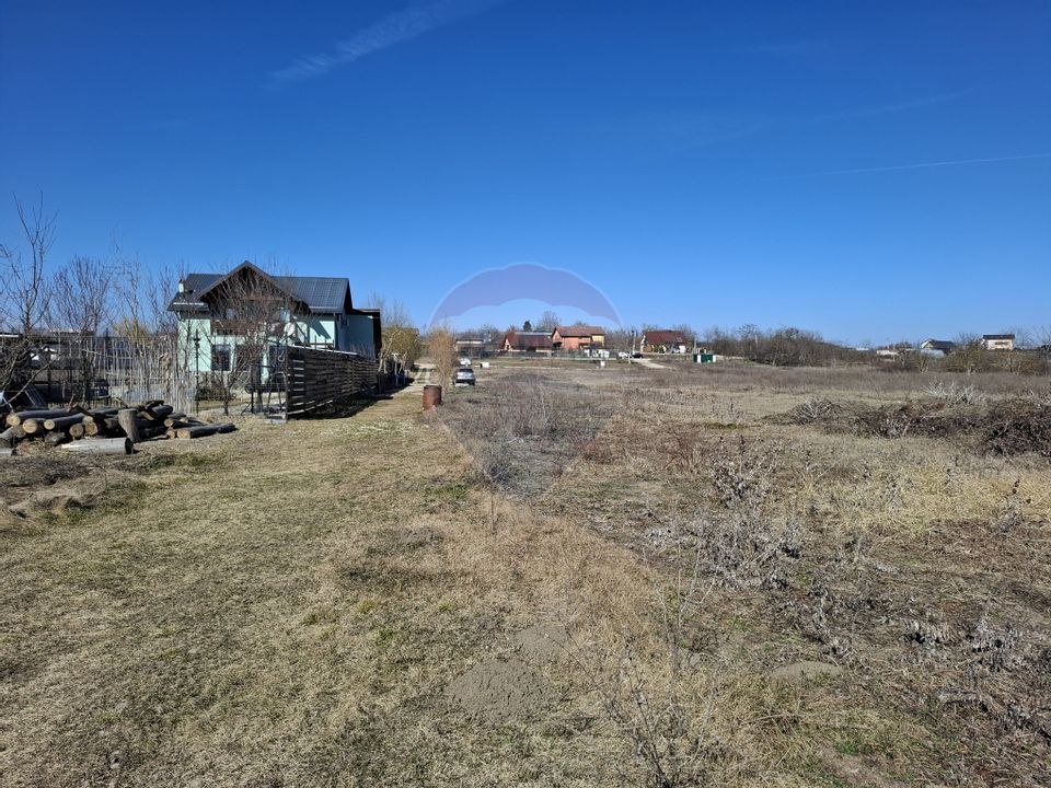 Land 3,812sqm Peris / Strada ingerasilor