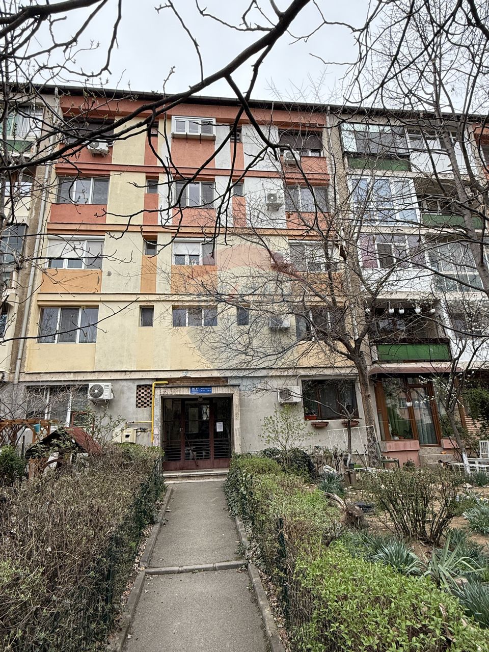 Apartament 2 camere Calea Bucuresti stomatologie