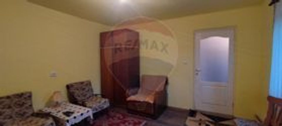 4 room House / Villa for sale, Central area