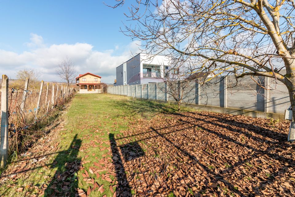 Casă finalizată, 278 mp teren 2305 mp Pleașa, Bucov, Ploiesti