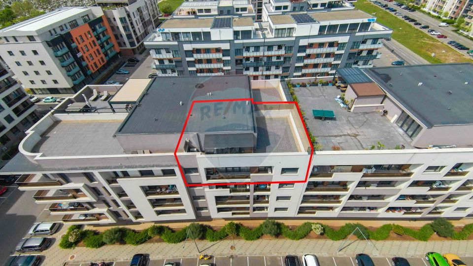 Apartament de Lux Nou, în Oradea cu Terasă pe Acoperiș