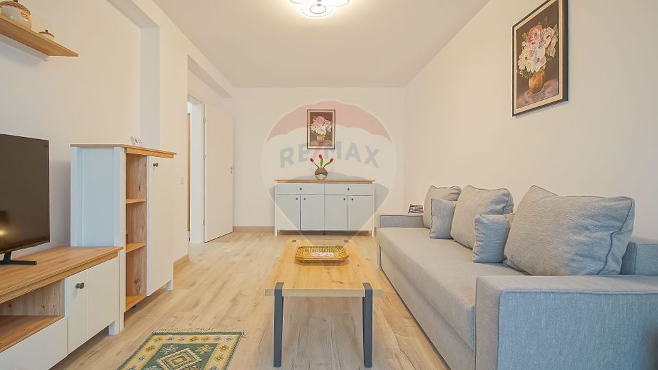 2 room Apartment for rent, Tractorul area